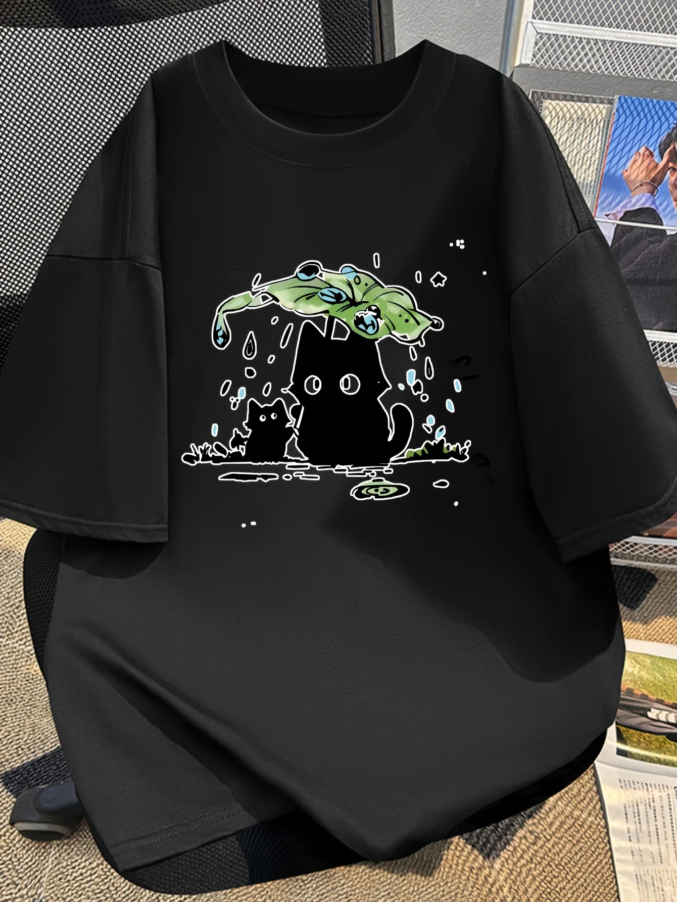 

Y2K-Inspired Cute Cat & Bird Cartoon Print Short Sleeve T-Shirt for Women - Slim Fit, Breathable, Crew Neck, Perfect for