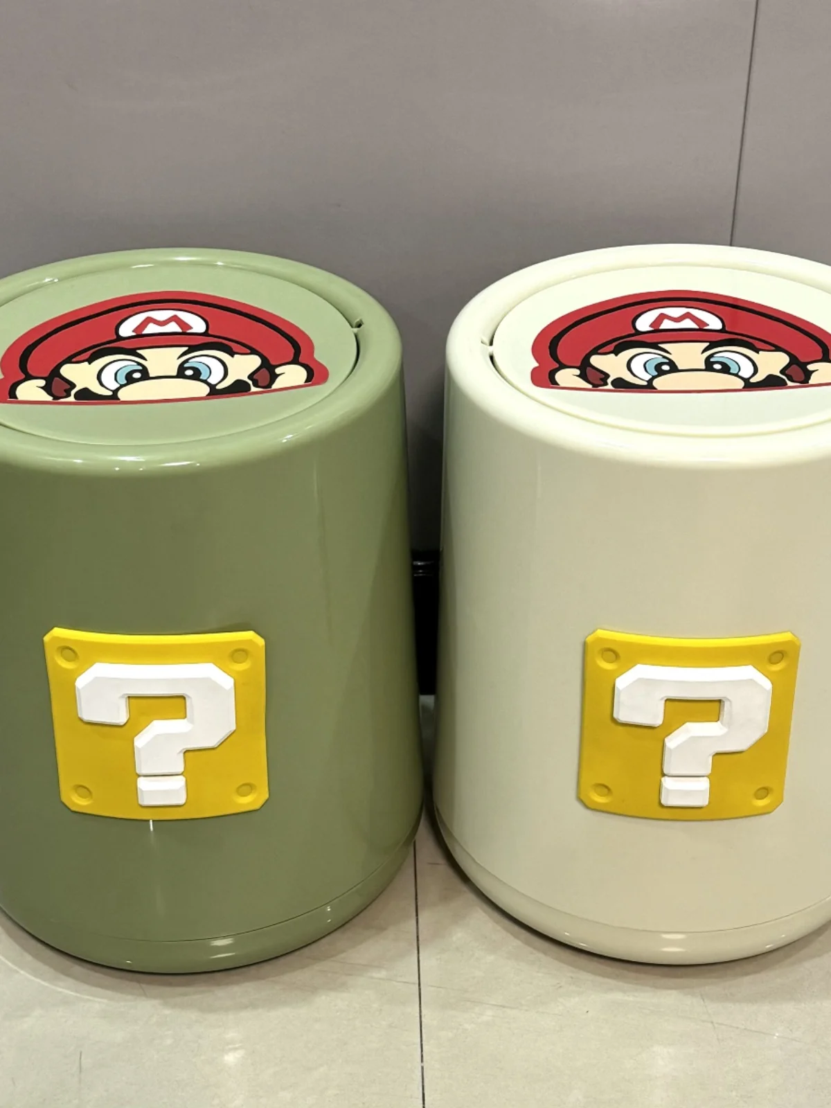 未使用品レトロ　マリオブラザーズ　ゴミ箱 クリーミー風マリオゴミ箱漫画大容量人格かわいいシェイク蓋