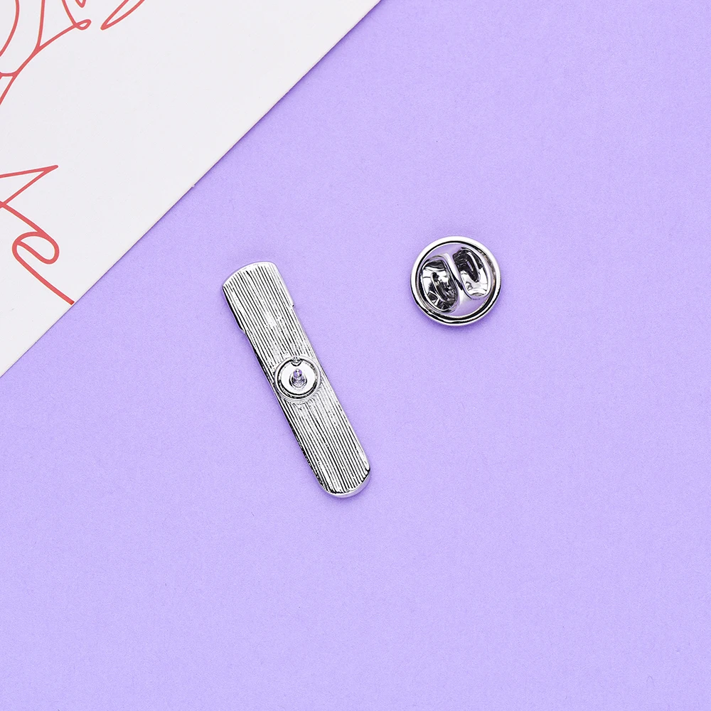 Harong Smile Dental Lapel Pin Exquisite Fashion Interesting Medical Brooch Hat Backpack Badge for Dentisit Friends Gift