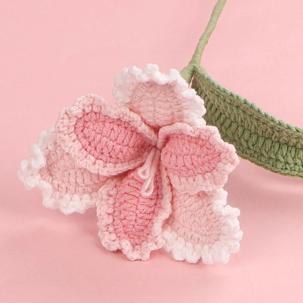 Gehäkelter Papageien-Tulpen-Blumenstrauß aus handgemachtem Garn, kreative gestrickte Kunstblume, Raumdekoration, schönes Hochzeitsgeschenk – Detail 6