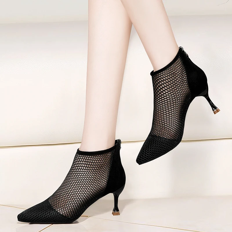 Fashionable mesh women\'s slim high-heeled mesh boots 2024 Spring and Autumn hot item pointed hollow fairy single boots