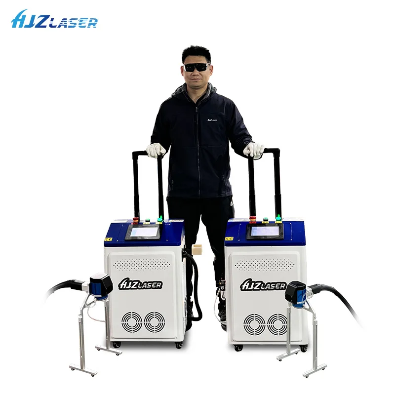 

Лазерная установка для очистки от ржавчины с импульсным лазером 500 Вт, воздушным охлаждением и новой конструкцией очищающей головки