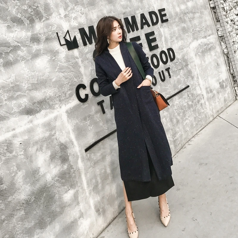 

Retro Dot Knitted Jacket Loose Long Women's Style Autumn 2026 AYAH Brand Commute Style Cotton Blend Long Sleeve V-Neck