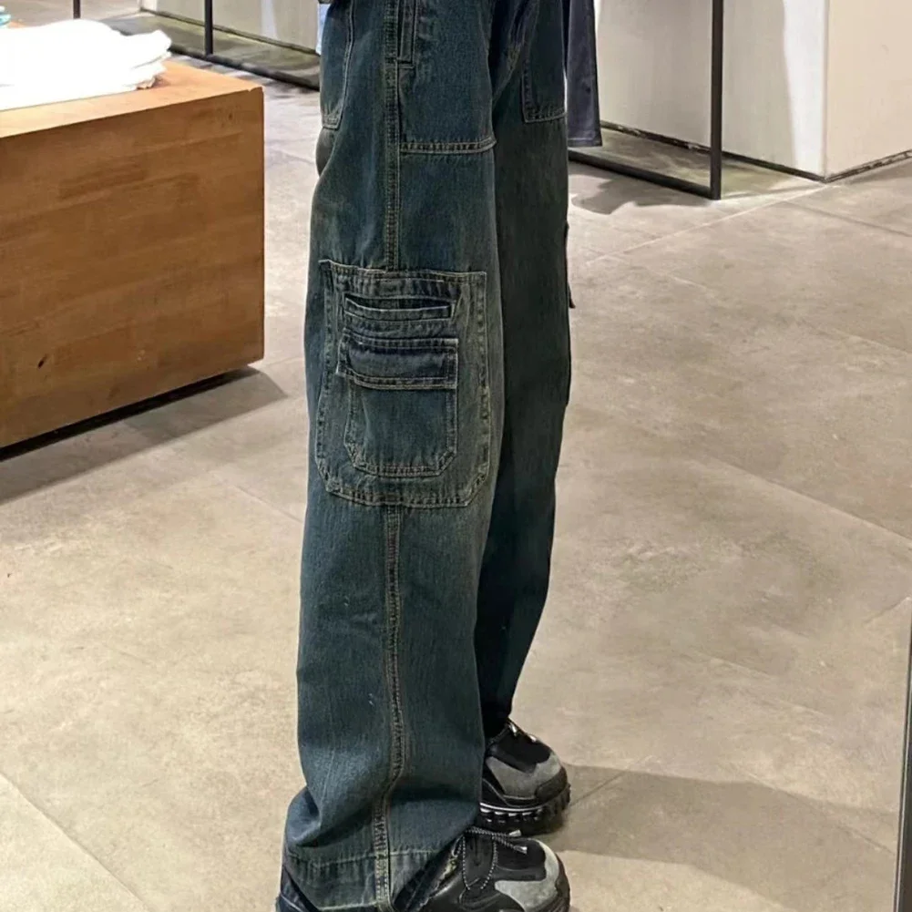 Cargo Trousers Designed Specifically For The Modern Woman Incorporating Timeless Styles And Comfort Features For Everyday Use