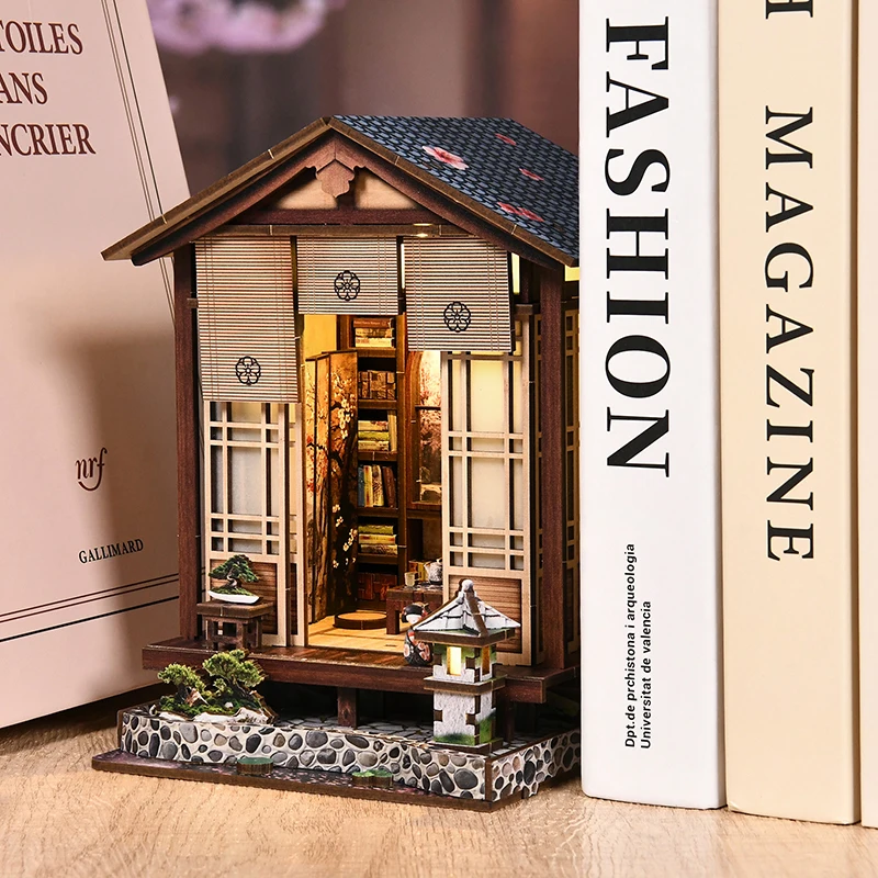 Japanese Style DIY Miniature Dollhouse Kit Wooden Model Home Building Kit with Cute Decorations Great for Dollhouse Enthusiasts