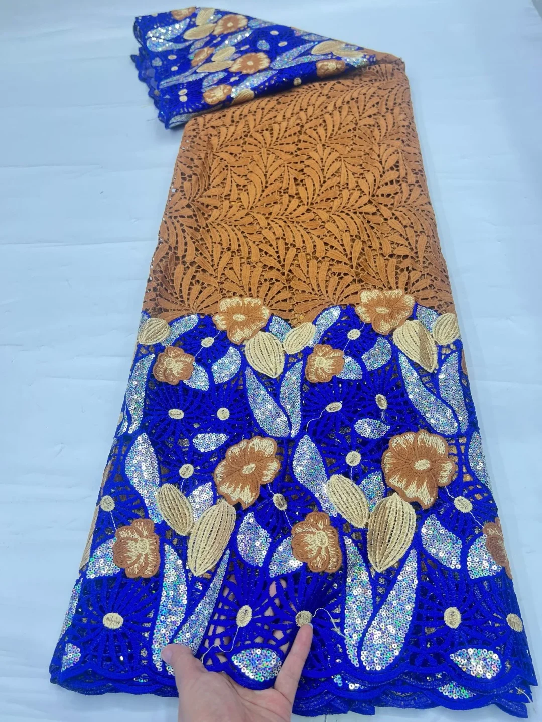 venta-al-por-mayor-2026-tela-de-encaje-de-cordon-guipur-africano-de-alta-calidad-tela-de-encaje-soluble-en-agua-nigeriana-para-coser-vestidos-de-mujer-5-yardas