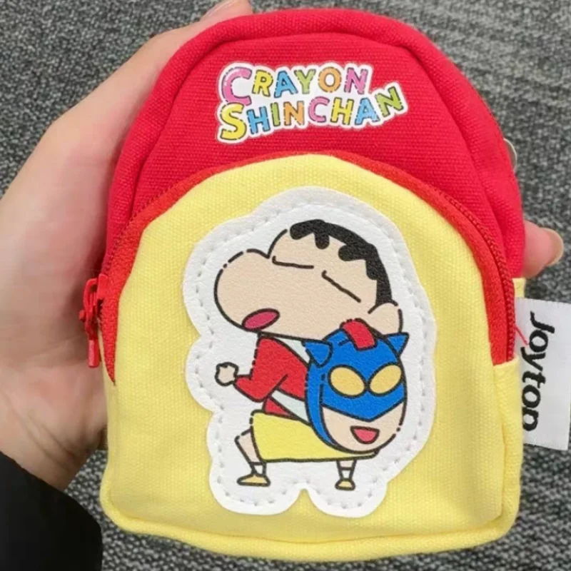 

Официальный лицензионный мини-рюкзак Joytop с изображением Шин-чана, милая холщовая сумочка для монет, аниме-аксессуар с брелоком для детей и фанатов аниме