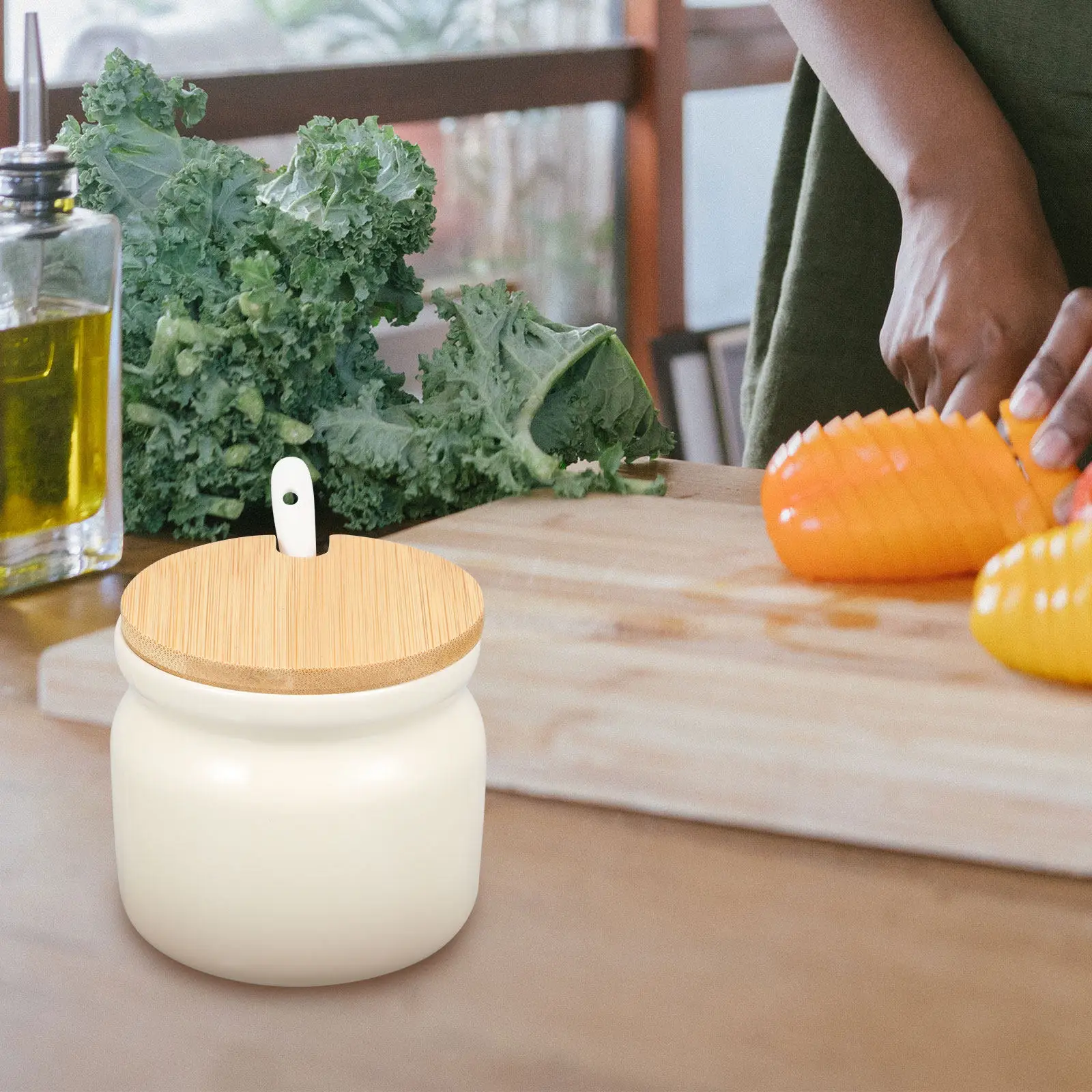 

Набор из 1 керамической банки для специй: изящный контейнер для приправ для кухни, дома, кафе. Компактная емкость для хранения соли, сахара, перца. Настольная банка.