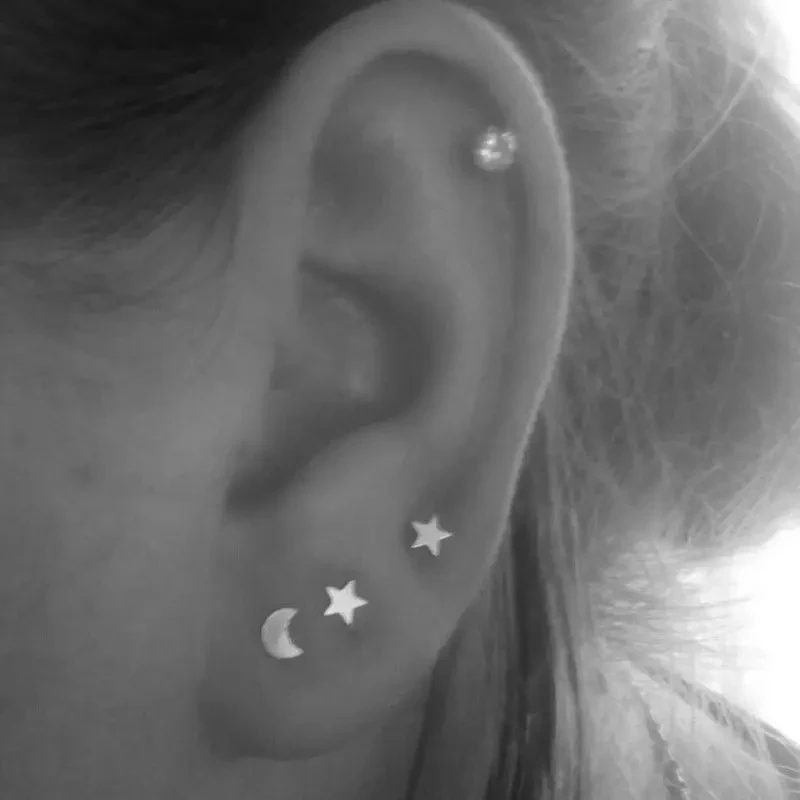 1PC Titanium Steel Tragus Piercing Heart 16G Ear Moon Star Stud Pircing Nariz Conch Cartilage Helix Earrings Labret Jewelry