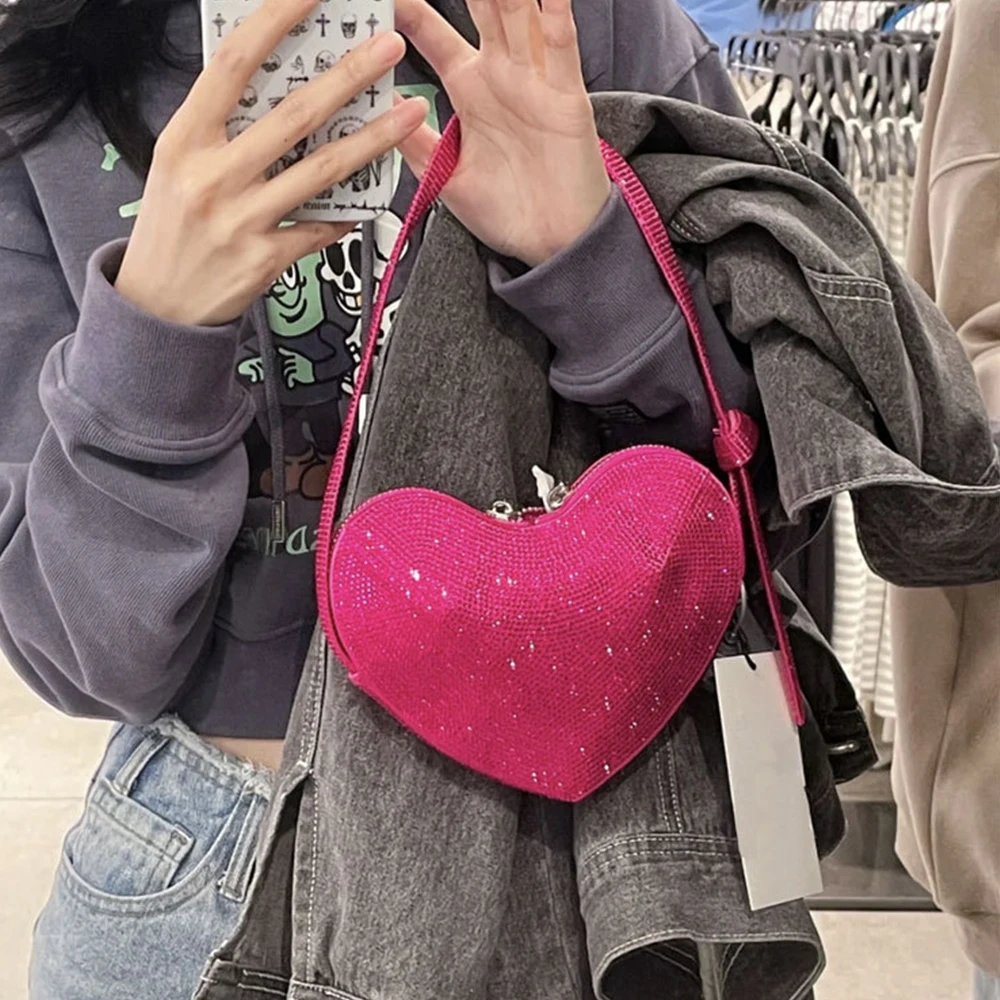 Rhinestone Heart Shaped Shoulder Bag Luxury Designer Diamonds Handbags Crystal Evening Clutch Ladies Crossbody Bags for Women