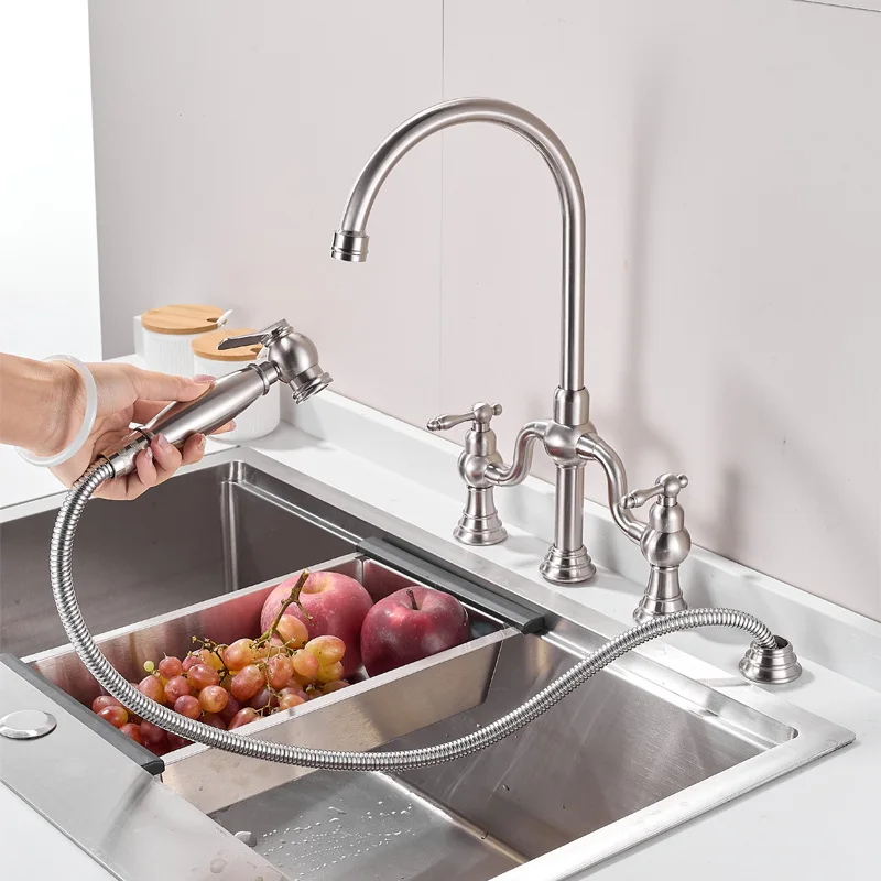 Chrome Antique Basin Faucets Retro Bathtub Kitchen Sink 8 Inch Three Hole Four Hole Split Hot and Cold Spray Gun Faucets Home