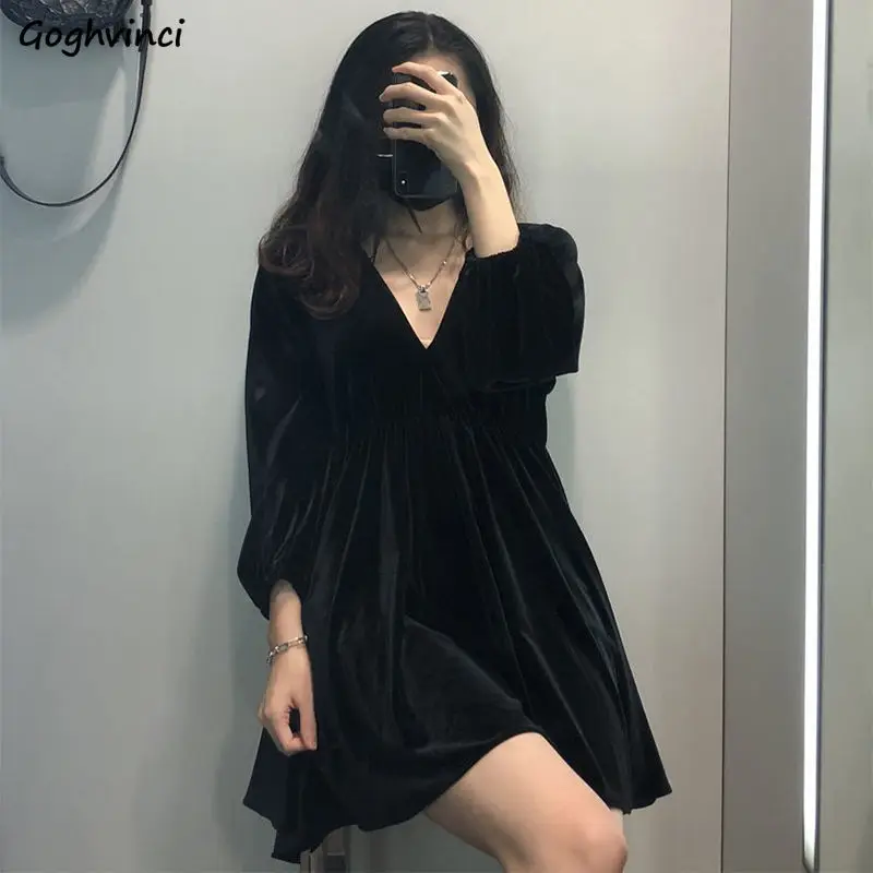 Sukienki damskie aksamitne lekkie miękkie eleganckie dekolt w serek Vintage Temperament stylowe Mini urodziny seksowne panie przytulne wakacje popularne