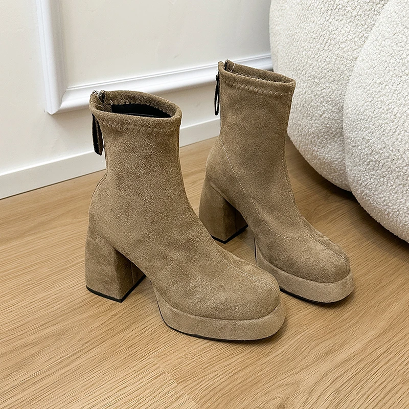 2026 Neue Herbst-Winter Retro Dicksohlige Hochhackige Damenstiefel mit Rückenreißverschluss Kurze Stiefel Modische Vielseitige Damenschuhe – Detail 6