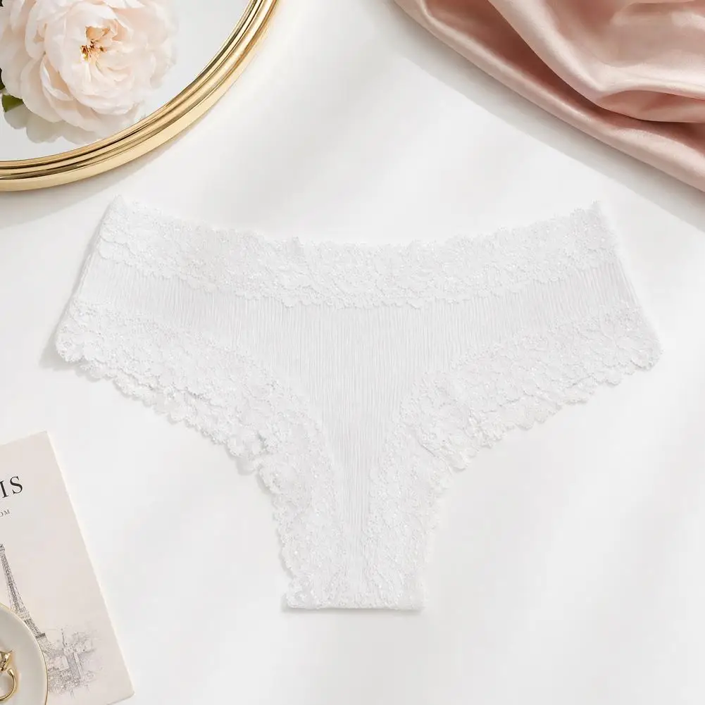 Everyday Cotton Underwear Cotton Thongs for Women Sexy Lace Trim Underwear Low Rise Breathable Panties Lace Bikini Soft Stretchy