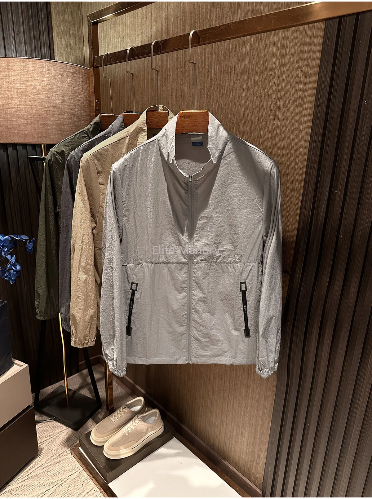[Light travel, sun protection and quick drying] 26 summer new men's simple and versatile solid color stand-up collar jacket