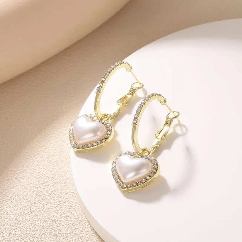 2024 Fashion Classic Pearl Heart Pendant Earrings DesignJewelry Party Girl's Sweet Temperament Accessories For Womens Earrings