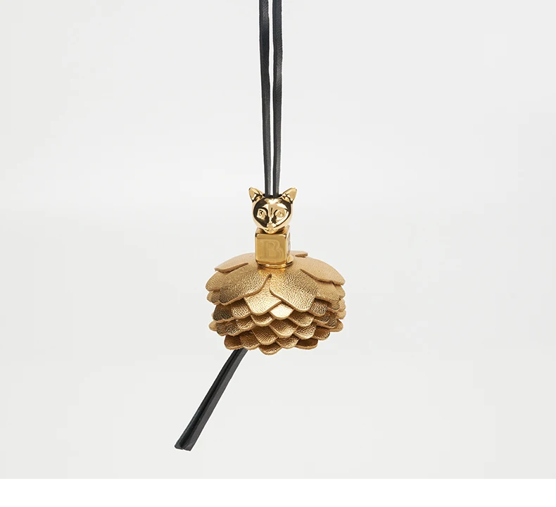 BAFELLI New Arrival Designer-Selected Cat-Shaped Charm Fashionable Portable Pendant Versatile Bag Leather Accessory
