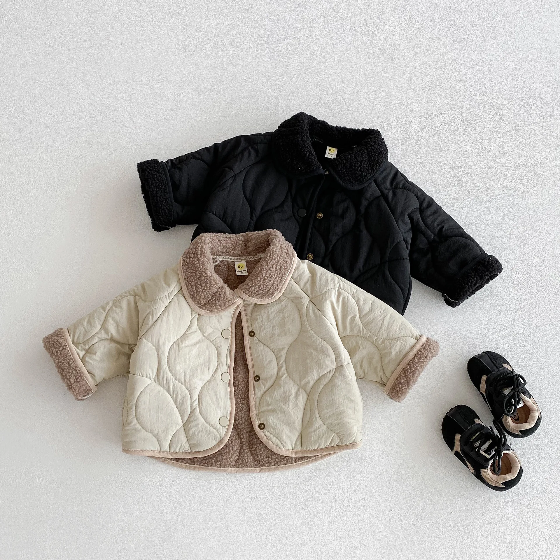 

Kids Long Sleeve Warm Home Clothes Toddler Kids Girl Clothes 1-6Y Korean Retro Plus Velvet Baby Boy's Coat 2025 Autumn Winter