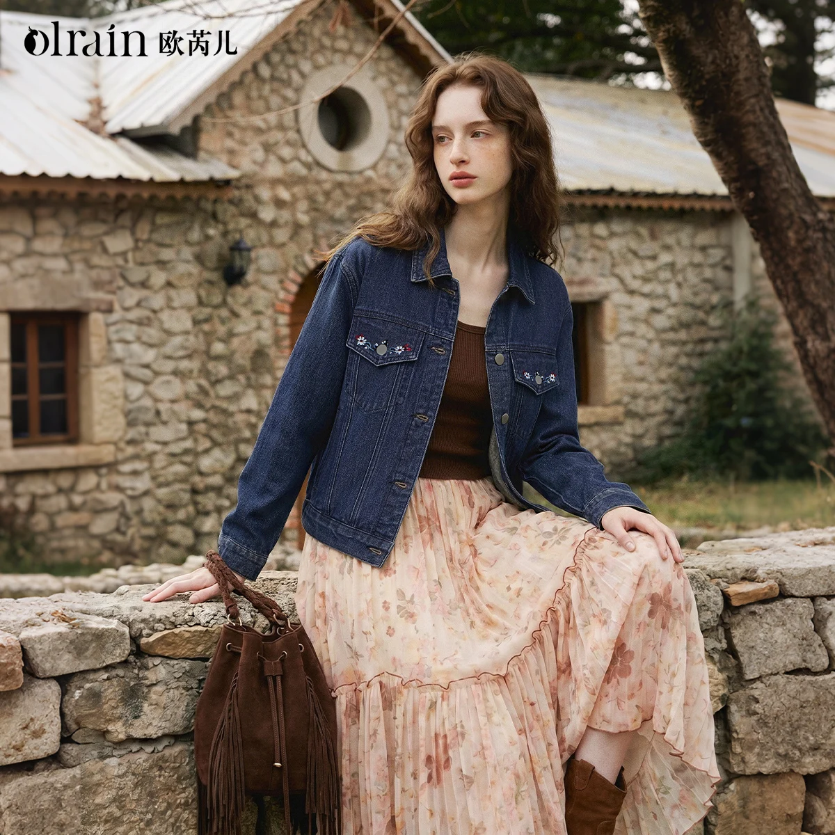 OLrain women's clothing 2026 autumn and winter new French lapel contrasting colors exquisite embroidery slight O58QW010308