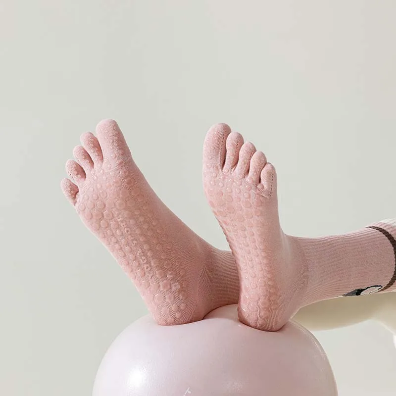 1 paio di calzini da yoga da donna cartoni animati antiscivolo in silicone palestra pilates balletto fitness calzini sportivi in cotone protezione per 5 dita ad asciugatura rapida