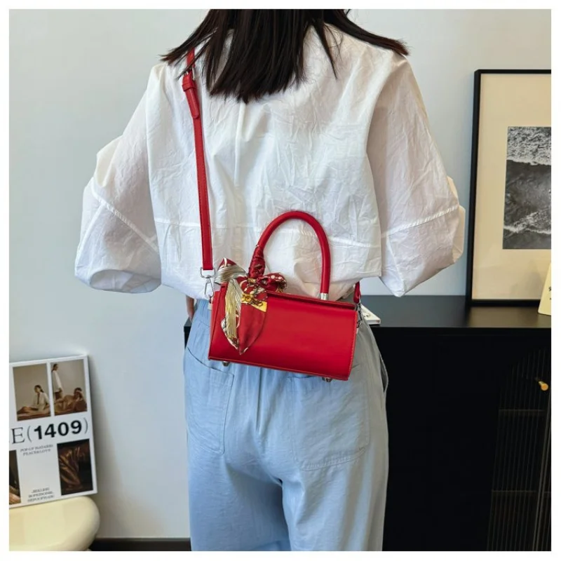 

Canvas Shoulder Bag Casual Lightweight Multifunctional Pocket Bag For Daily Use