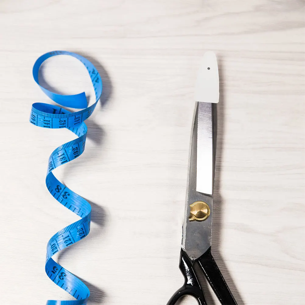 

30Pcs Scissor Protective Cover Portable Safety Plastic Tip Protector Reusable Plastic Scissors Covers for Home School Travel