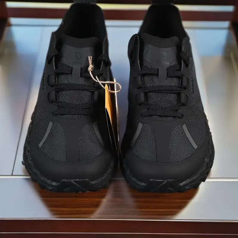 

FallLightweight training running shoes, light as feather, training efficiencyFall