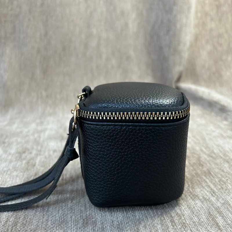 CLAREGQI Candy Color Mini Leather Pouch Multi-purpose Zippered Coin Purse Earbud & Lipstick Storage Bag Women's Small Leather Zi