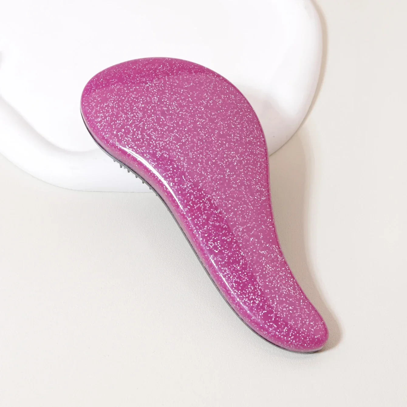 قطعة واحدة من فرشاة فك تشابك الشعر للنساء والرجال، فرشاة فك تشابك الشعر للشعر الطبيعي أو الرطب أو الجاف، خاصة للشعر المستعار الحقيقي