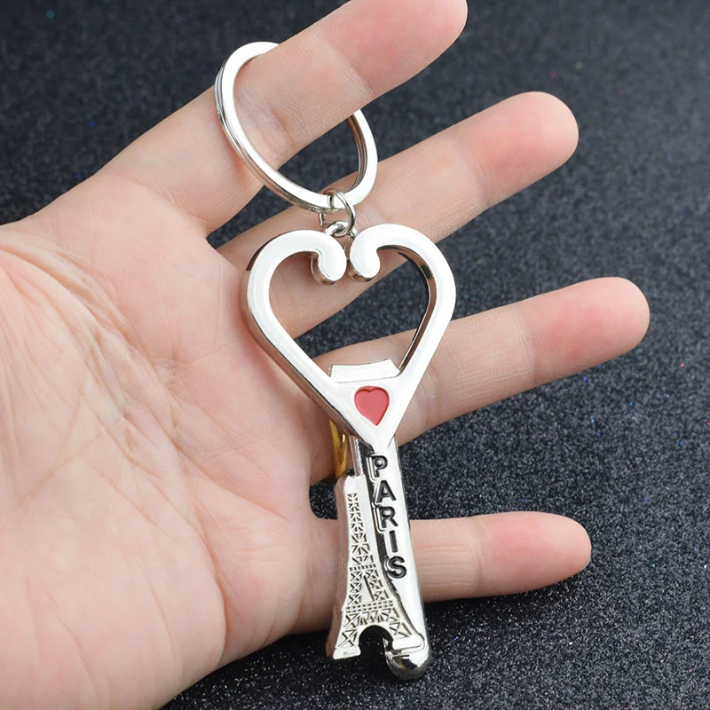 Creative Metal Simple Heart Eiffel Tower Keychains Men Women Fashion Pendant Keyring Jewelry Car Key Accessories Gifts 2024 New