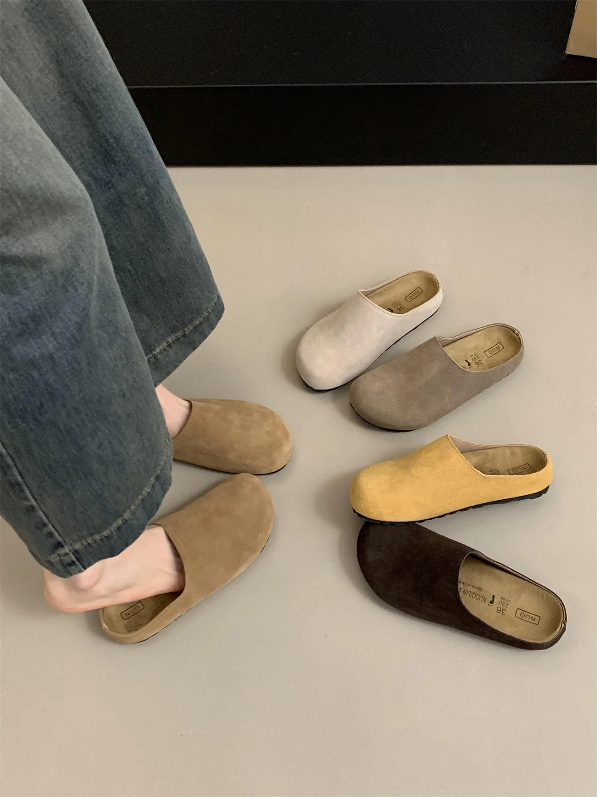 Split Leather Solid Color Half Slipper Women's Fashion Comfort Outdoor minimalist Style Design Women's Holiday Footwear Mules