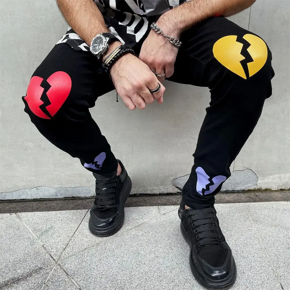 Trend Black Jeans Fashion Street Trousers Cozy Skinny Broken Heart Printed Design Soft Denim Pants Mens Clothing New Men