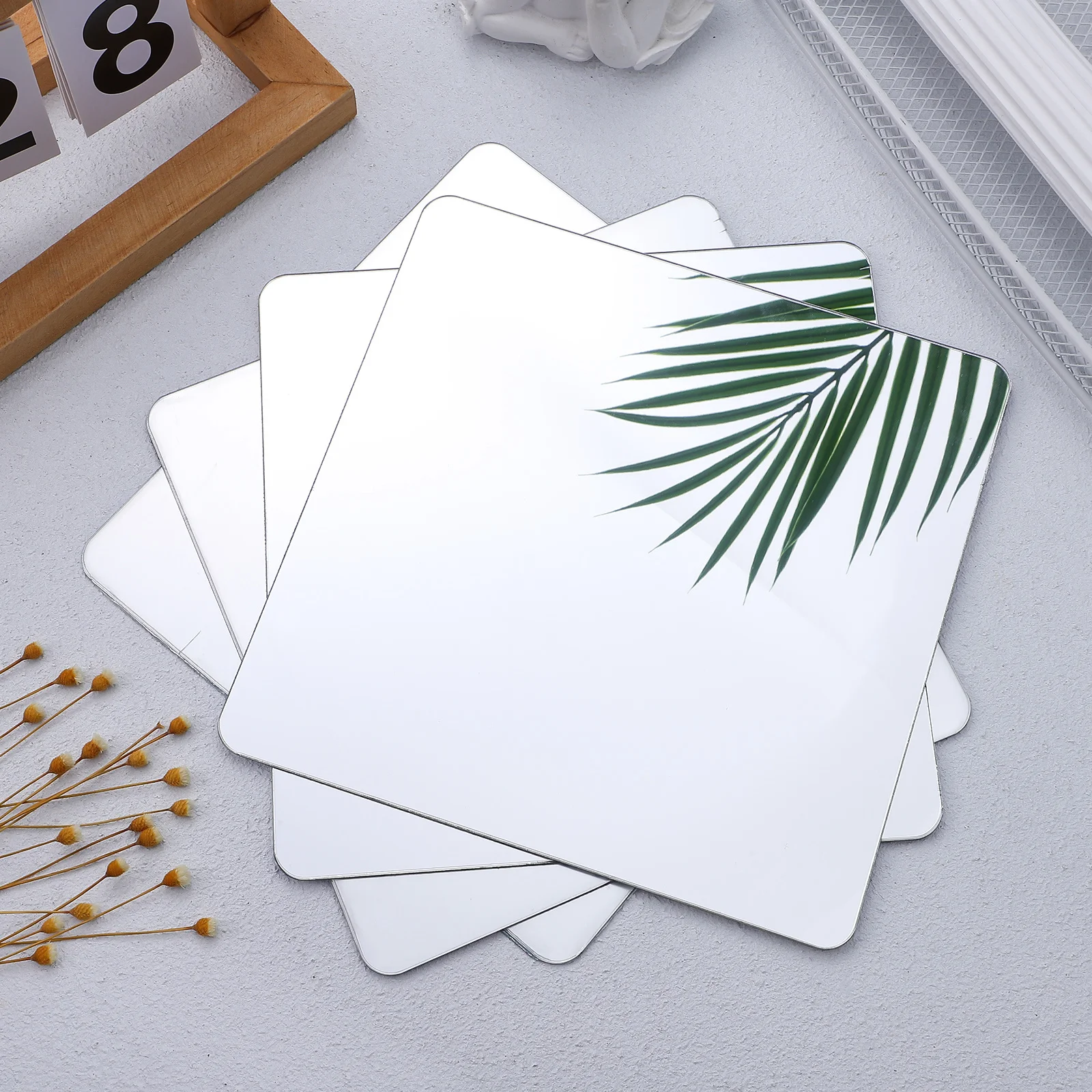 

4Pcs Mirror Tiles Self Adhesive Waterproof Acrylic Sheets for Wall Decor Peel Stick Surface Brighten Living Room Hallway Nursery