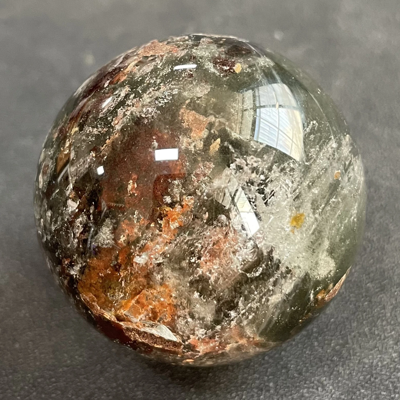 

112g Natural Stone Green Phantom Sphere Polished Garden Quartz Ball Reiki Healing Gift Crystal Ball Room Decor Y1710