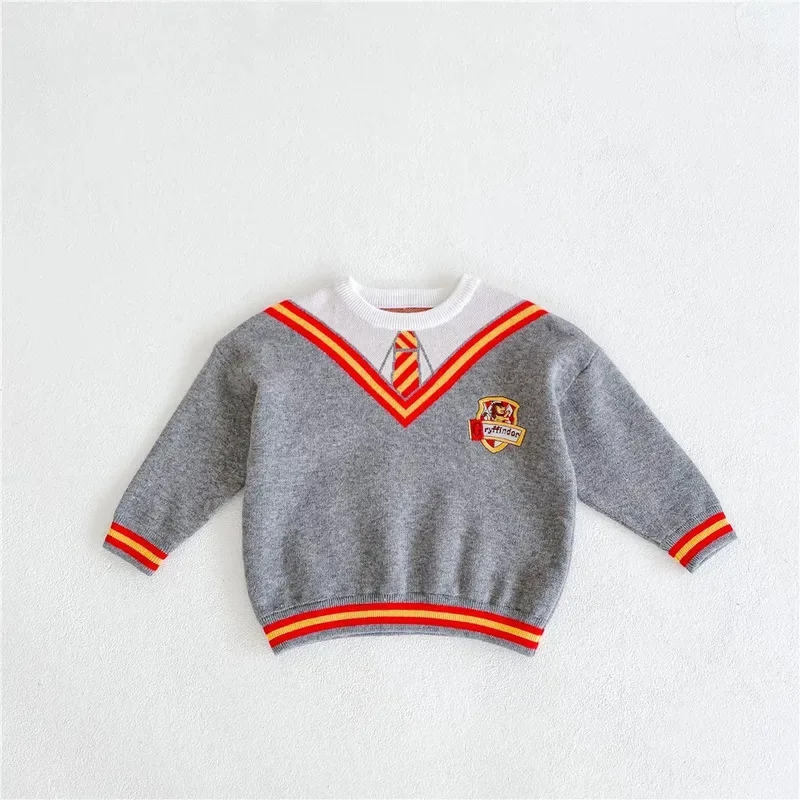 زي مدرسي معالج جديد لعام 2025 رداء سحري للأطفال في سن المراهقة أنماط جامعية عباءة ساحرة بقلنسوة مع وشاح وسترة Ou ★ ❤ ♡ ★