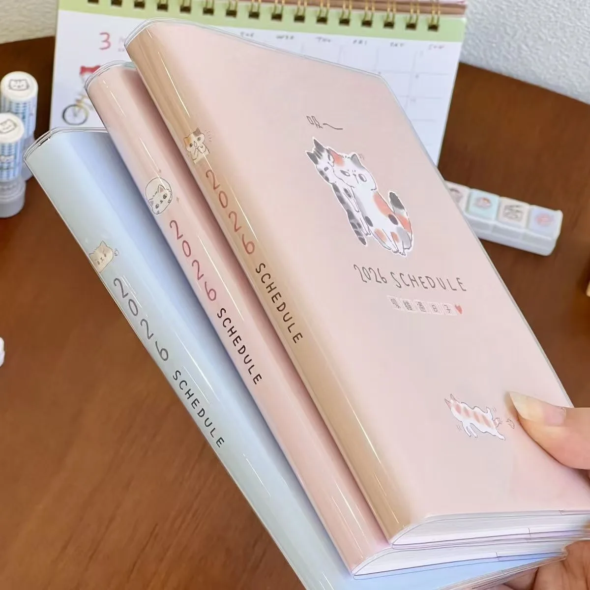 دفتر ملاحظات لطيف على شكل قطة لعام 2026 مع صفحات ملونة مخطط B6 جدول مجلة لامتحان الدراسة مجموعة هدايا قرطاسية