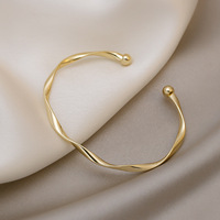 Golden Charm Bangles for Women Minimalism Fashion Twisted Couple Cuff Bracelet 2023 New Trendy Jewelry Girls Wedding Gift