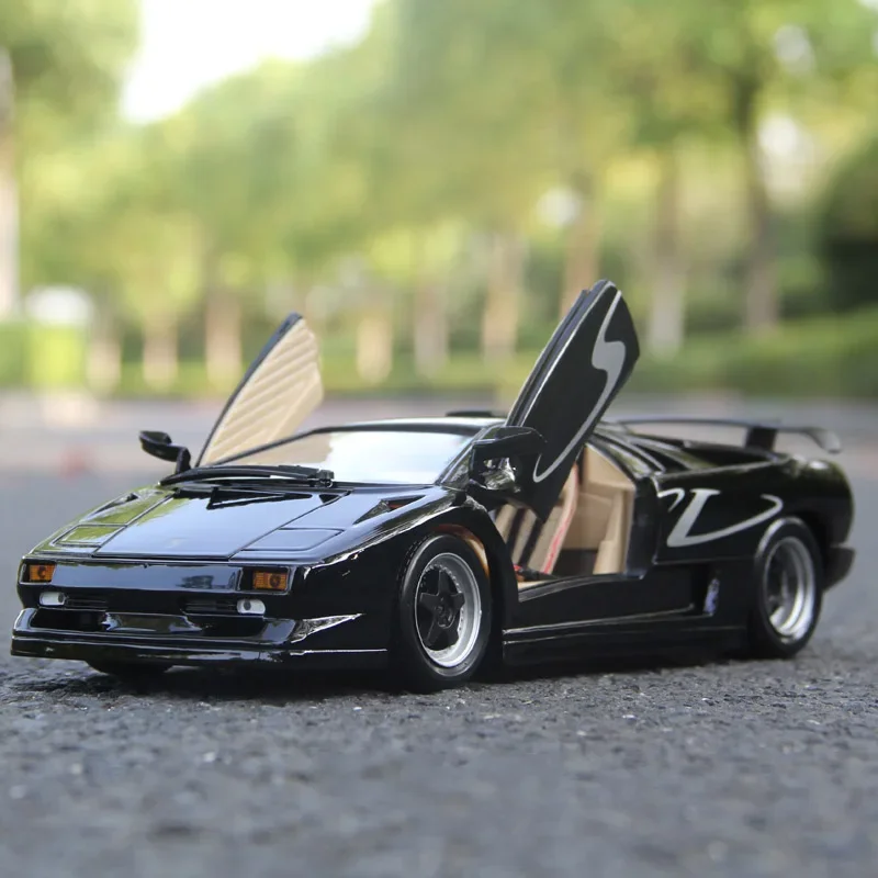 

1:18 Lamborghini Diablo SV Alloy Sports Car Model Diecast Metal Toy Vehicle Car Model Simulation Collection Gift