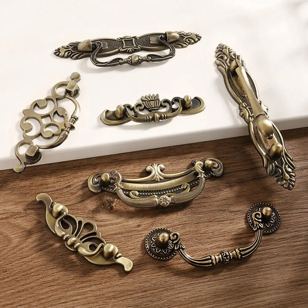 Alloy Red/Green Bronze Vintage Striped Carving Classical Furniture Handle Cabinet Handle Drawer Handle for Kitchen Cupboard