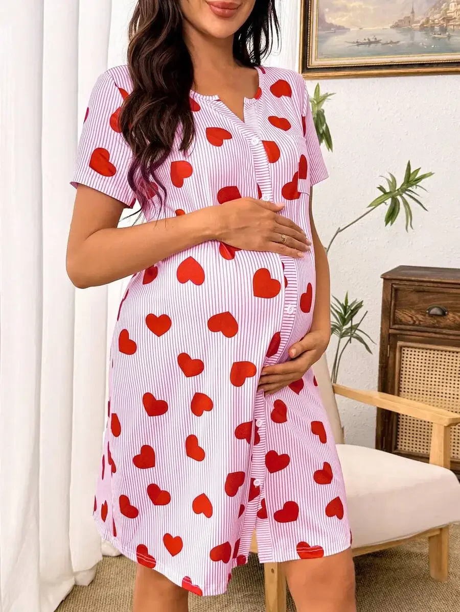 

Heart Print Round Neck Short Sleeve Maternity Nightgown With Pocket