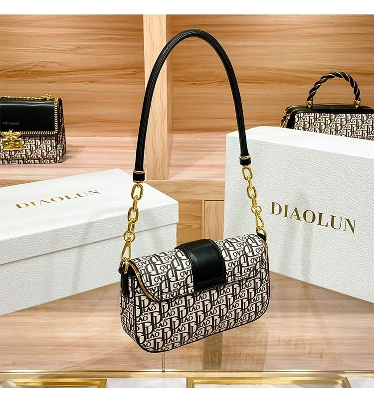 Famous Designer Luxury Brand Embroidery Letter Square Bags High Quality Shoulder Messenger Bags Casual Women Purse and Handbags