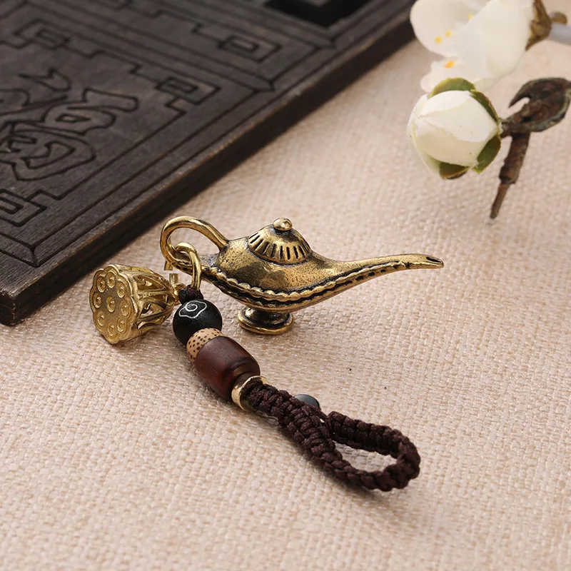 aladdin keychain Magic Lamp Men Car Keychain Pendant Decoration Trinket Metal Copper Oil Lamp Keyring Hanging Fashion Jewelry