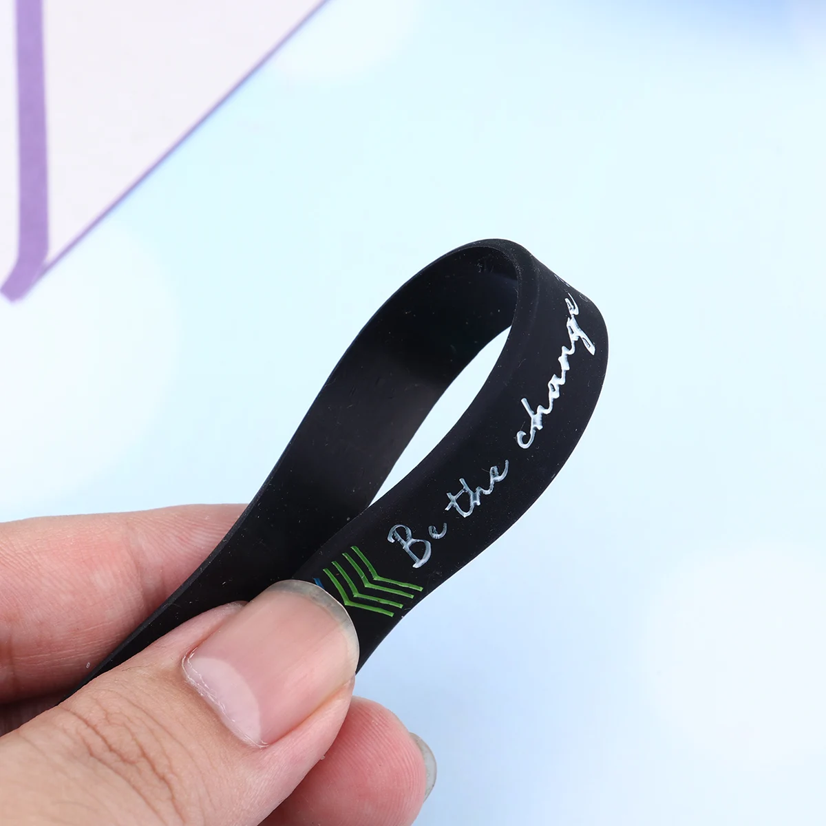 

4pcs Silicone Motivational Bracelet Elastic Inspirational Wristband Bangle Dream Be Yourself Design Fit For Teens Adults Gift