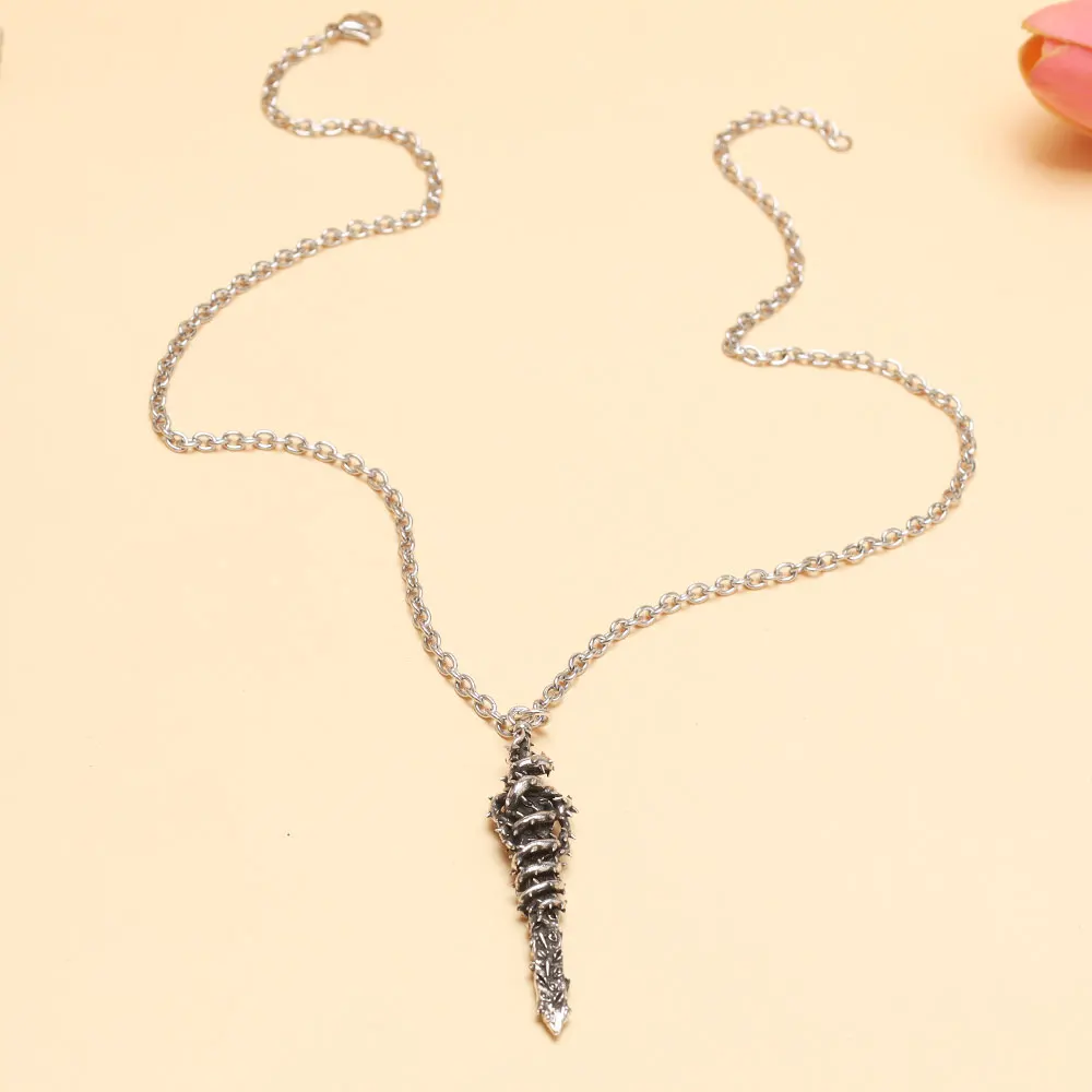 공명의 Behelit 검 용기 목걸이 해골 기사 물 소환 칼 펜던트 의상 소품 선물