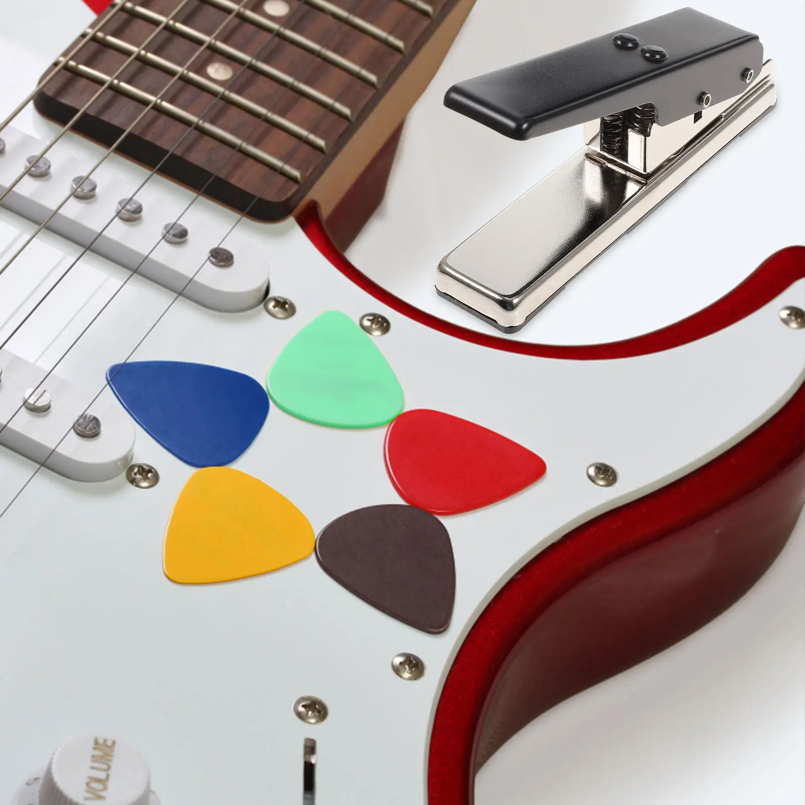 

Guitar Picks Maker Black Professional Plectrum Punch Tool for Guitar Bass DIY Cutter ABS PVC Celluloid Old Card Cutter