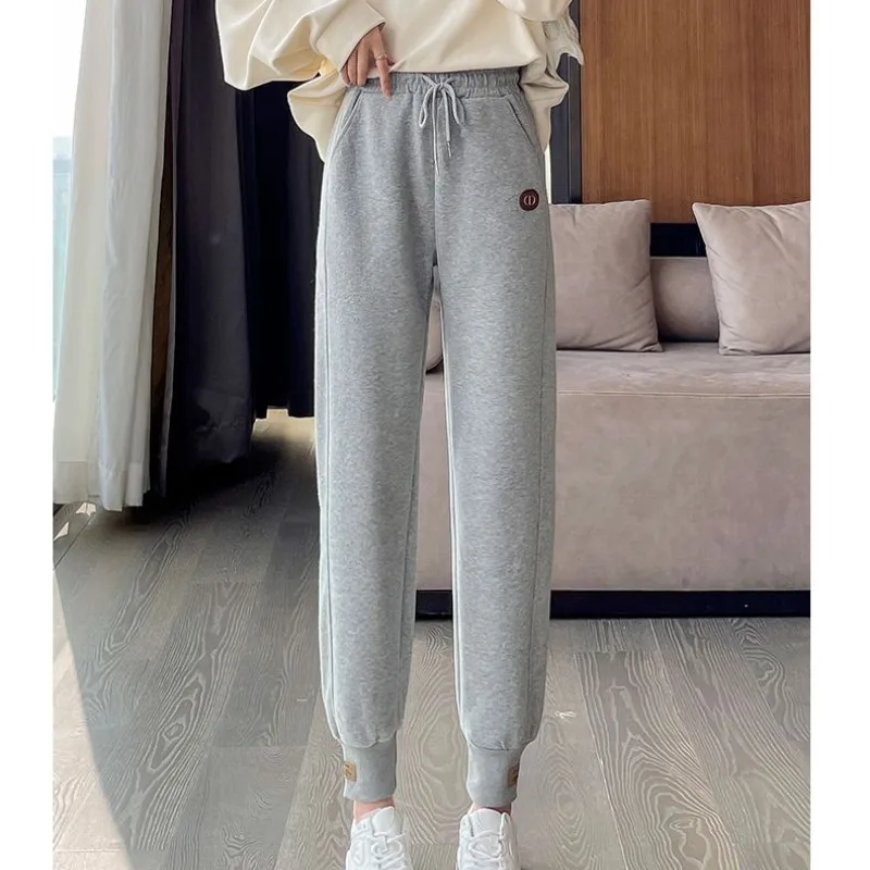 

Autumn and Winter Women's Pockets Drawstring Loose and Versatile Strap Sports with Plush Thickened Straight Leg Casual Pants