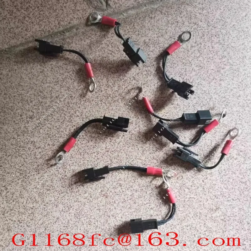 R4850G2 S1/G6/N2/N6 R4830G/N R4815G/N Plug End Plug Base Socket