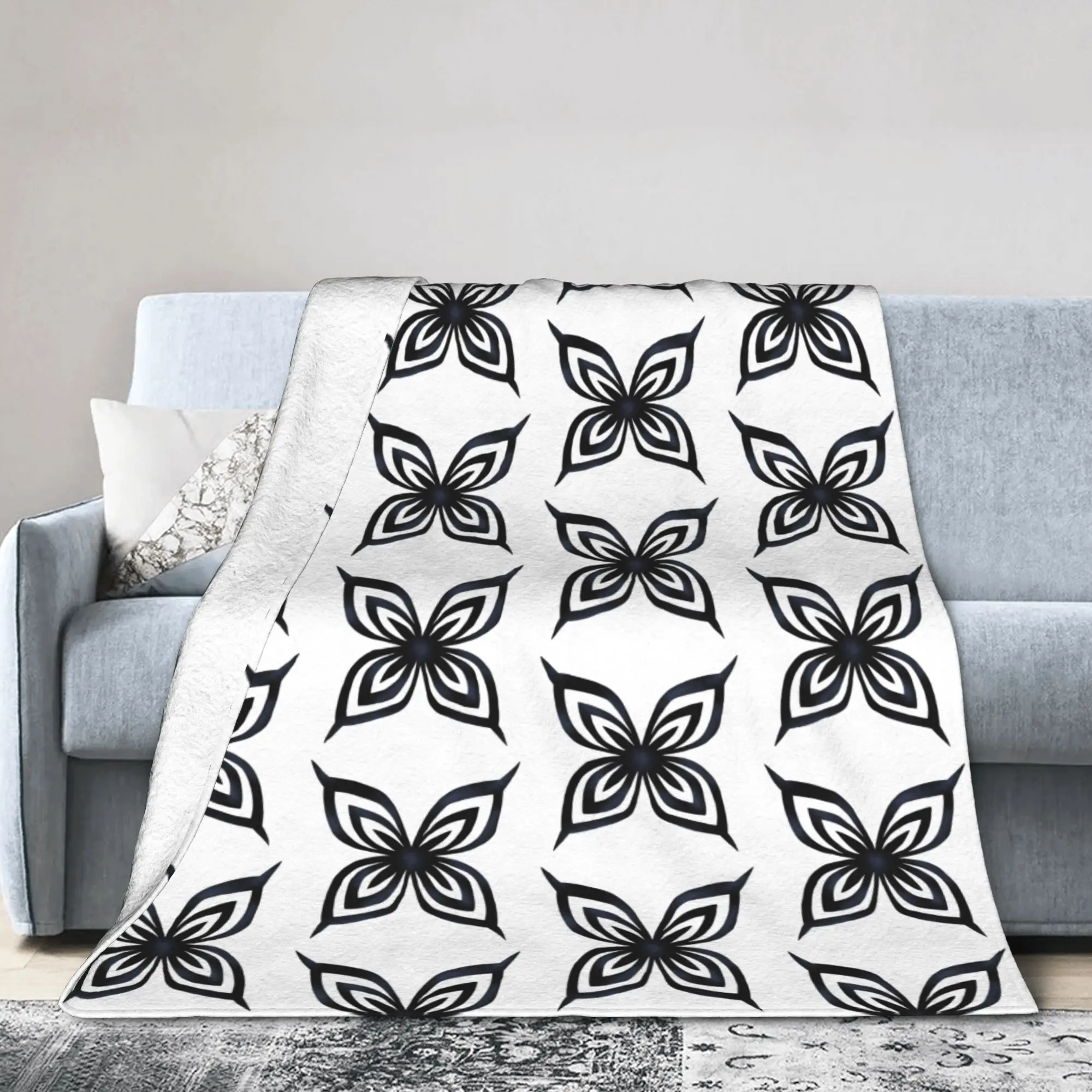Doodle Mark Yoruichi Blankets Coral Fleece Plush Decoration Bleaches Anime Portable Soft Throw Blanket for Bedding Office Quilt