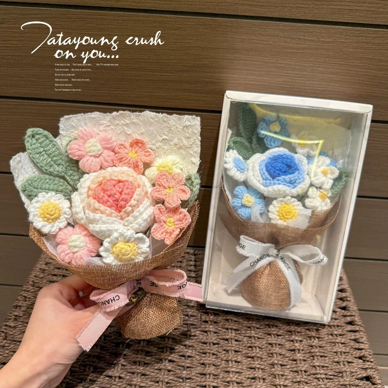 

Hand-knitted wool small bouquet rose finished artificial flower
