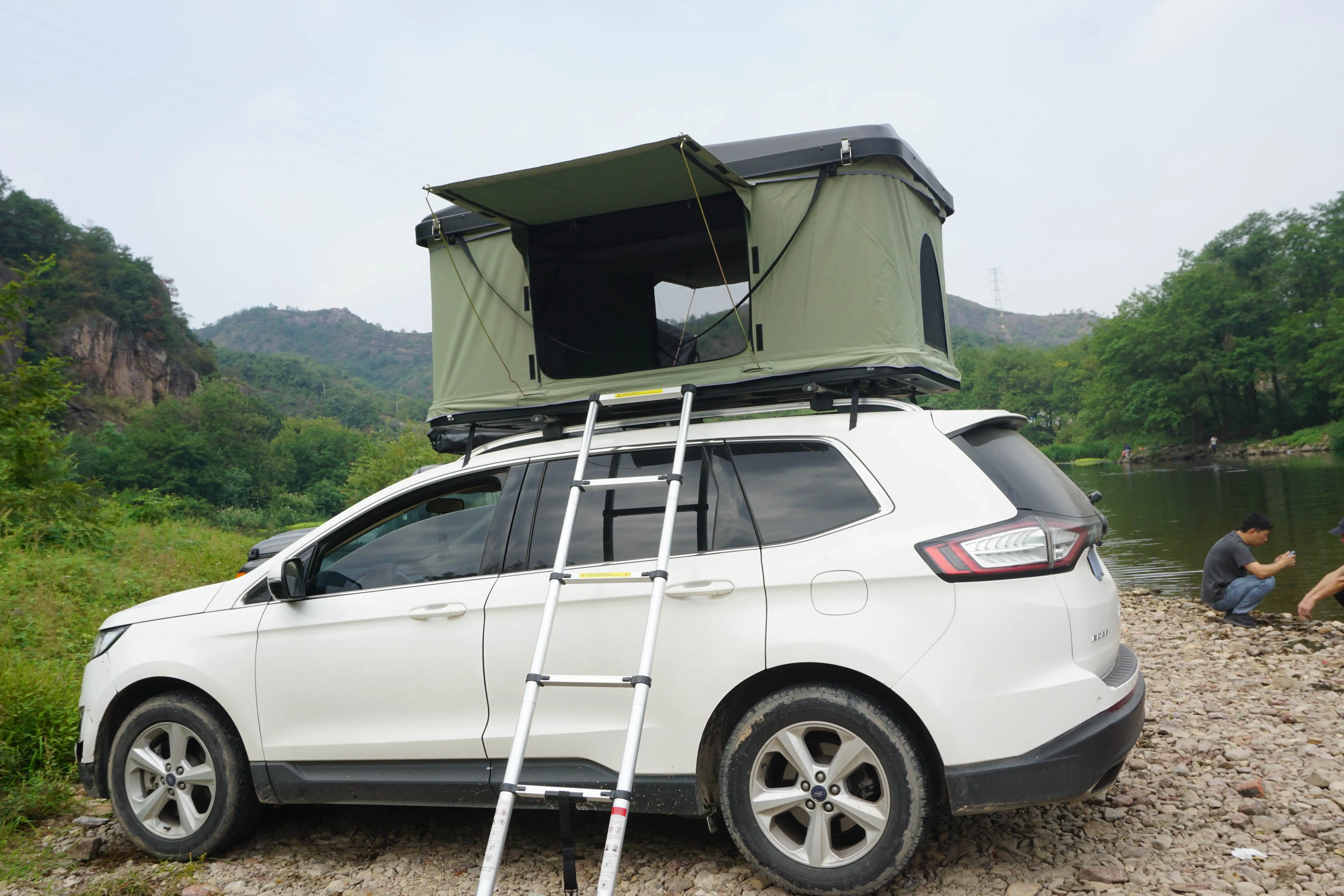 Outdoor Camping Automatic Car Truck ABS Hard Shell Fold Out Roof Top Rooftop Box Tent Tente De Toit 4x4